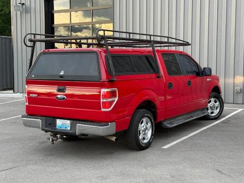 Bright Red 2009 Ford F-150 XLT SuperCrew