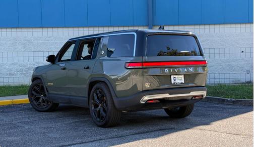 2022 Rivian R1S Launch Edition