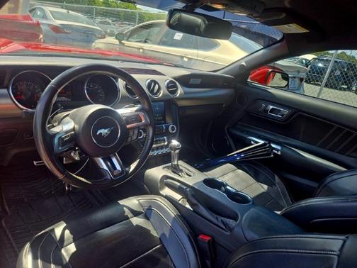 2015 Ford Mustang EcoBoost Premium