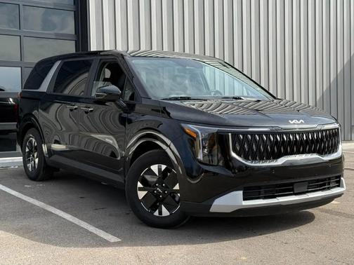 2026 Kia Carnival Hybrid LXS