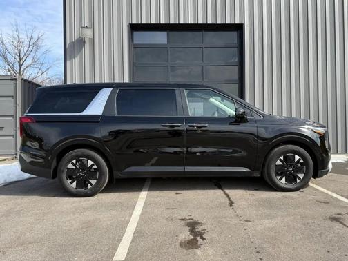 2026 Kia Carnival Hybrid LXS