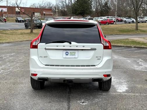 2016 Volvo XC60 T6 Platinum