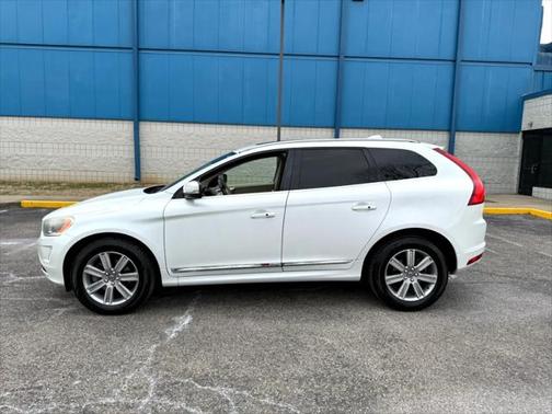 2016 Volvo XC60 T6 Platinum