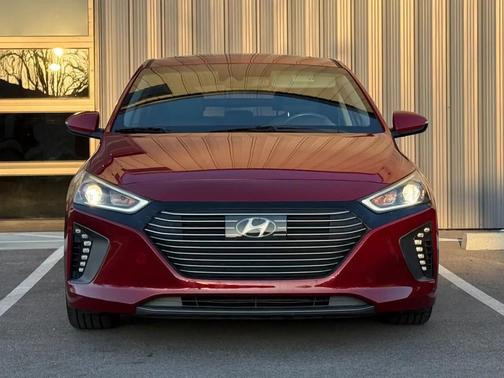 2019 Hyundai IONIQ Hybrid Limited
