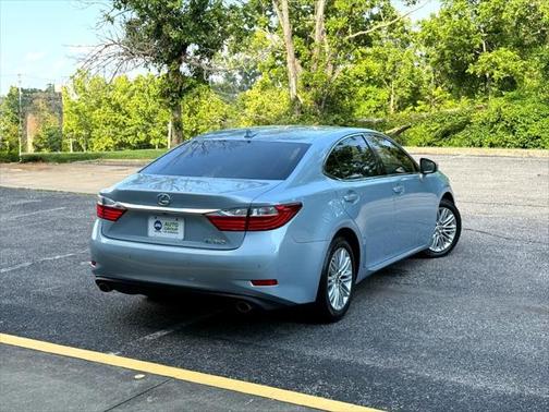 2013 Lexus ES 350 Base