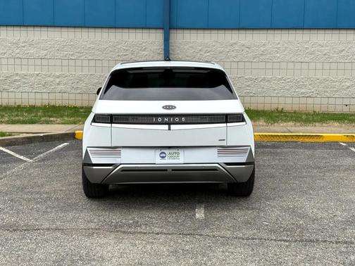 2022 Hyundai IONIQ 5 Limited