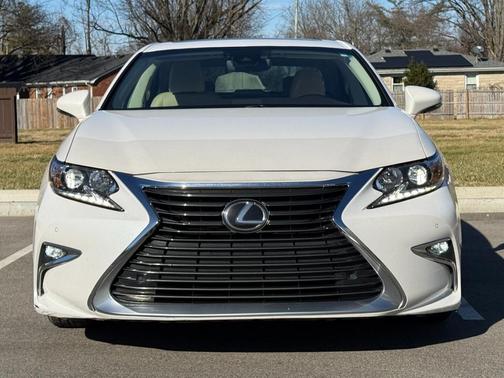 2018 Lexus ES 350 Base