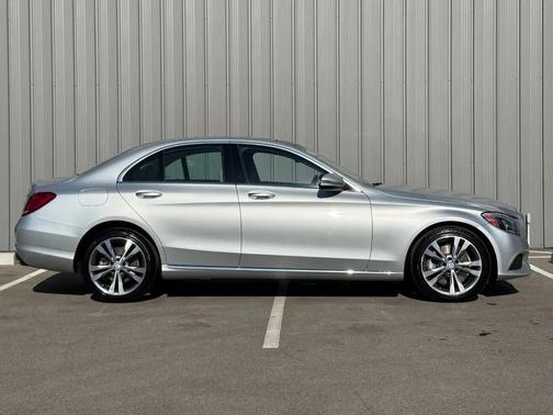 2017 Mercedes-Benz C-Class C 300 4MATIC