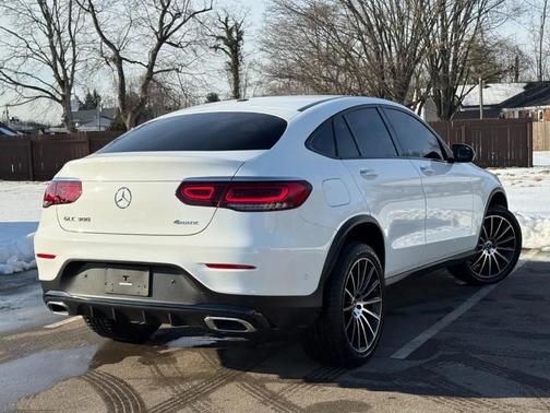 2023 Mercedes-Benz GLC 300 4MATIC Coupe