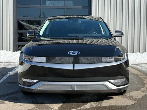 2022 Hyundai IONIQ 5 SE