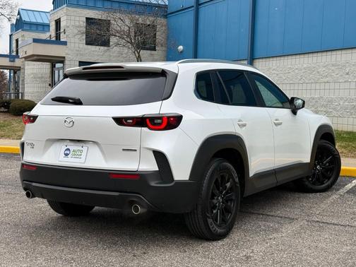 2024 Mazda CX-50 2.5 S Preferred Package