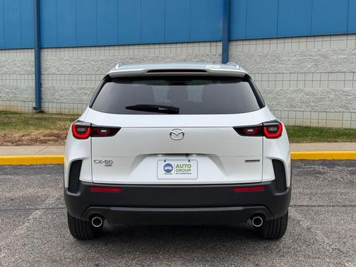 2024 Mazda CX-50 2.5 S Preferred Package