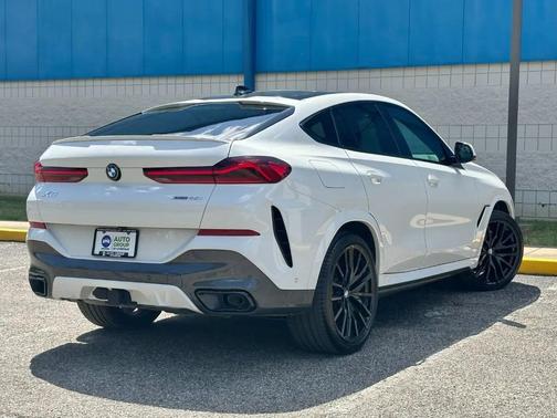 Alpine White 2022 BMW X6 xDrive40i