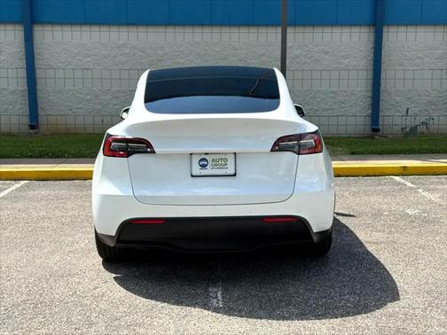 2021 Tesla Model Y Long Range Dual Motor All-Wheel Drive