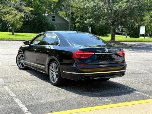2016 Volkswagen Passat 1.8T R-Line