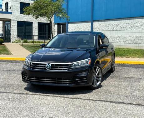 2016 Volkswagen Passat 1.8T R-Line
