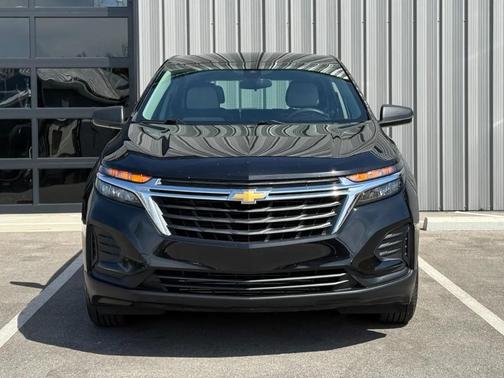 Mosaic Black Metallic 2024 Chevrolet Equinox LS