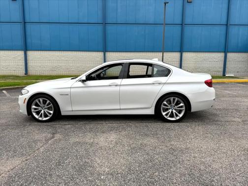 2015 BMW 535 4dr Sdn 535i RWD