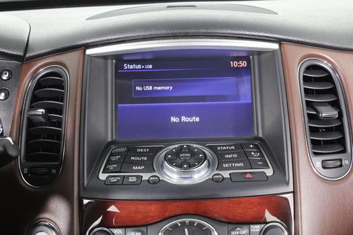 2016 INFINITI QX50 Base