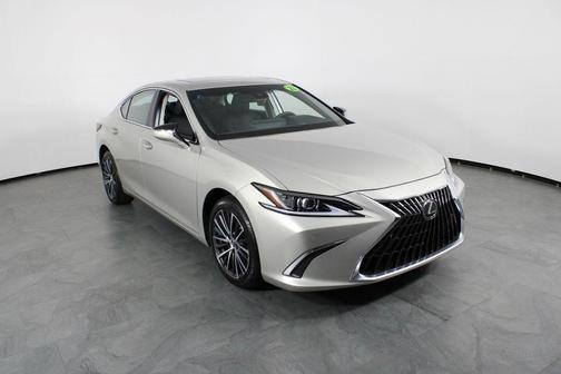 2023 Lexus ES 250 Base