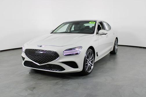 Vatna Gray 2026 Genesis G70 2.5T RWD Prestige