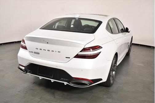 2025 Genesis G70 3.3T RWD Sport Advanced