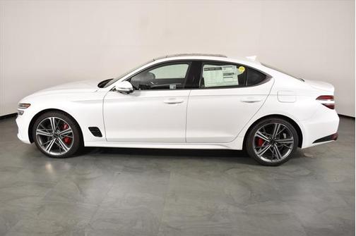 2025 Genesis G70 3.3T RWD Sport Advanced