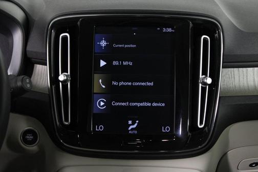 2021 Volvo XC40 T4 Inscription