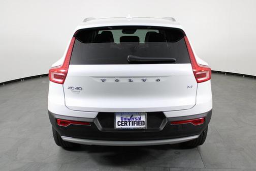 2021 Volvo XC40 T4 Inscription