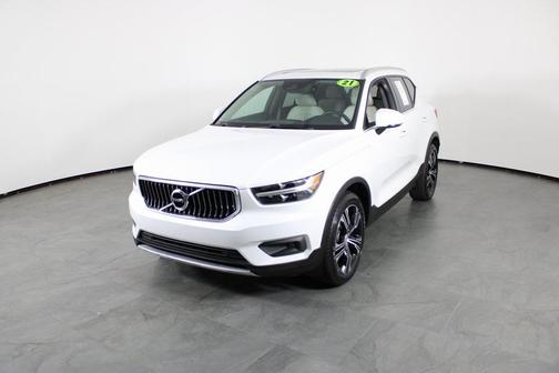 2021 Volvo XC40 T4 Inscription