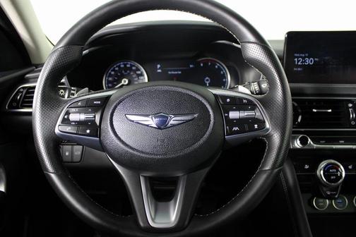2022 Genesis G70 2.0T RWD