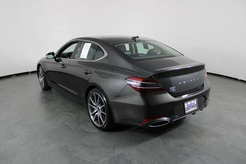 2025 Genesis G70 2.5T RWD