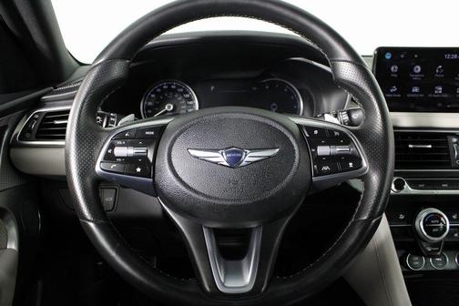 2022 Genesis G70 3.3T