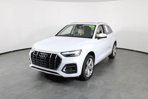 2021 Audi Q5 45 Prestige