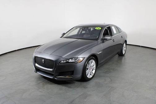 Silver 2016 Jaguar XF 35t Premium