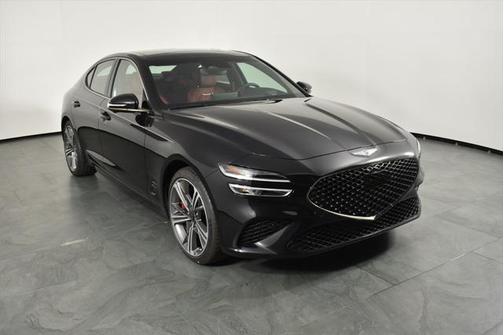2025 Genesis G70 3.3T RWD Sport Advanced