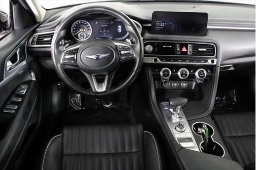 2022 Genesis G70 3.3T RWD