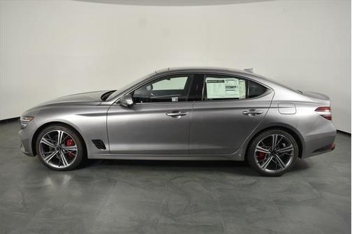 2025 Genesis G70 3.3T RWD Sport Advanced