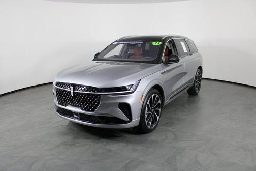 2025 Lincoln Nautilus Black Label