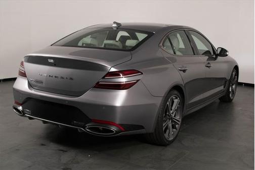 2025 Genesis G70 2.5T RWD