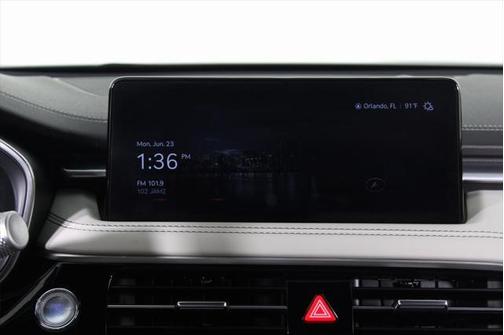 2024 Genesis G70 2.5T RWD