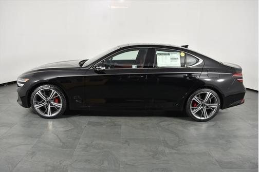 2025 Genesis G70 3.3T RWD Sport Advanced