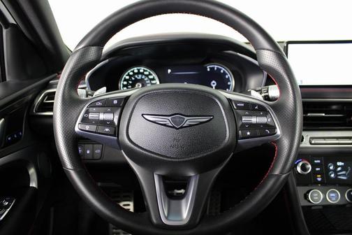 2025 Genesis G70 2.5T RWD