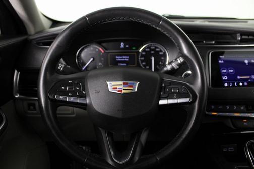 2020 Cadillac XT4 Premium Luxury