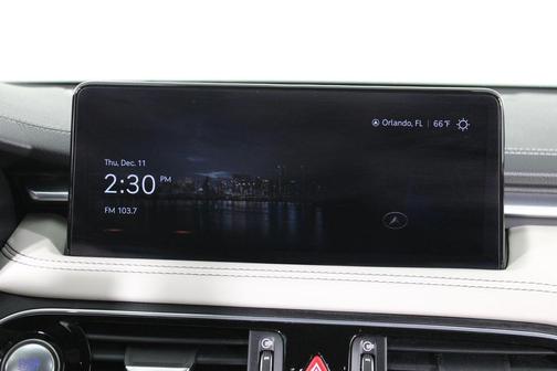 2023 Genesis G70 2.0T RWD