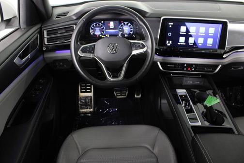 2024 Volkswagen Atlas Cross Sport 2.0T SEL