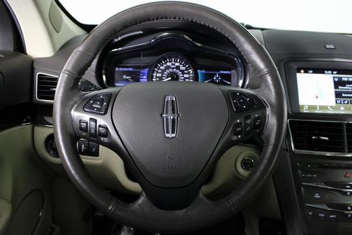 2016 Lincoln MKT EcoBoost