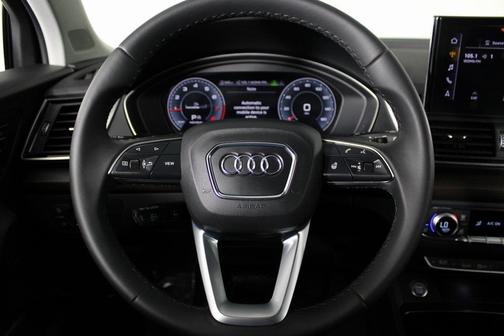 2023 Audi Q5 45 S line Premium Plus