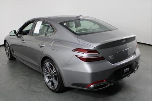 2025 Genesis G70 2.5T RWD
