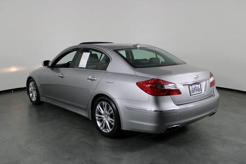 2013 Hyundai Genesis 3.8